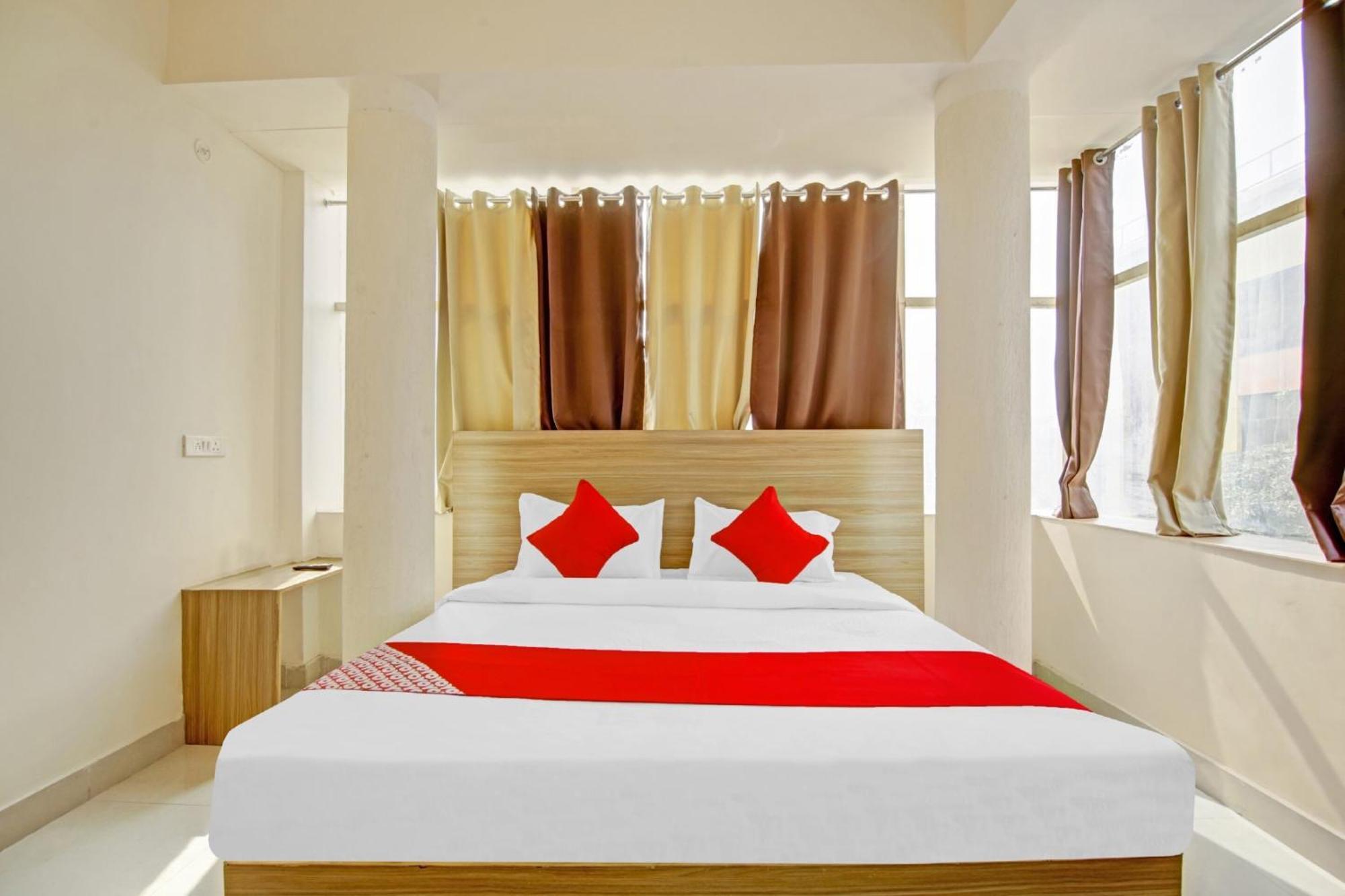 Oyo Flagship 80772 Hotel The Grand Rdc غازي أباد المظهر الخارجي الصورة